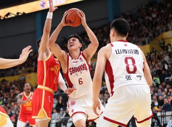 看完CBA揭幕战广厦顺服山西，剖析中国男篮为何惨败给韩国队了