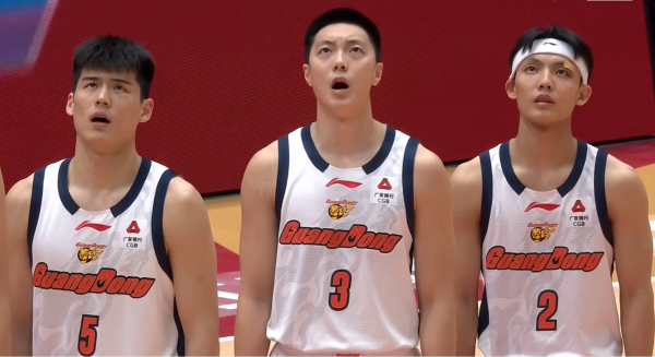 9中3！广东队顶薪球员发达令东谈主失望，球迷：分点工资给徐杰吧