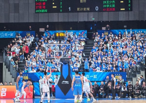 徐杰硬伤, 11冠王新年惨败八连胜拆伙, 替补发威, 榜首再易主