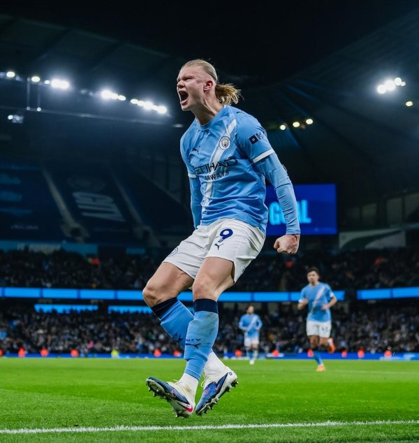 1:1！哈兰德破球荒+超越德罗巴，曼城遇到3连平，阿森纳乐开了花